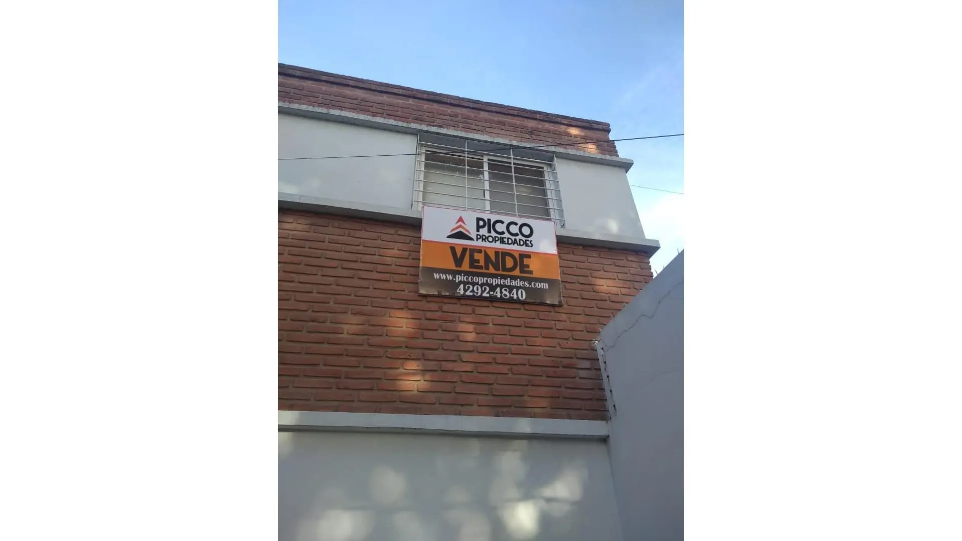 DUPLEX 3 AMB.CON COCHERA.