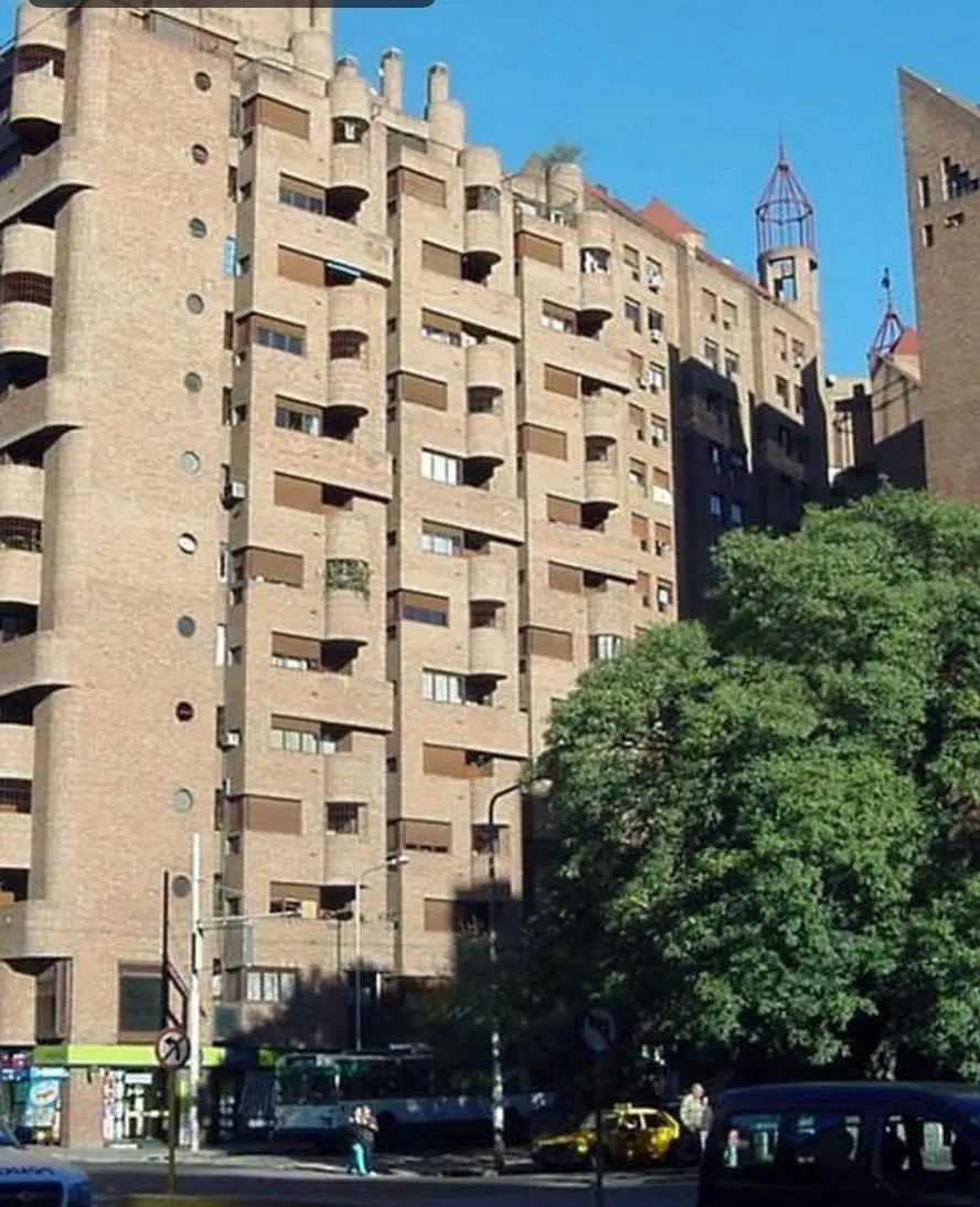 A MTS PATIO OLMOS ! DPTO DOS DOR. DOS BAÑOS BALCON, PISO 11 MUY AMPLIO $ 950.000 !!!
