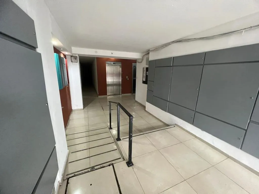 Departamento 1 Dorm con Balcon en Av. Colon 1700