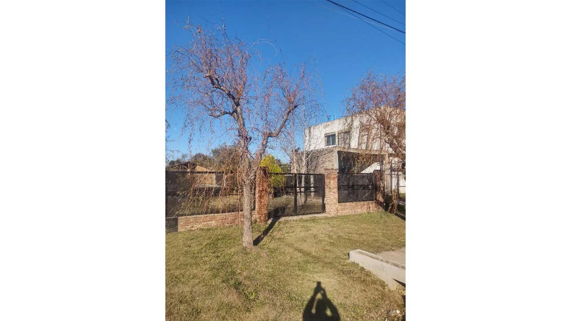 ROLDAN, TERRENO CON QUINCHO Y PILETA EN VENTA