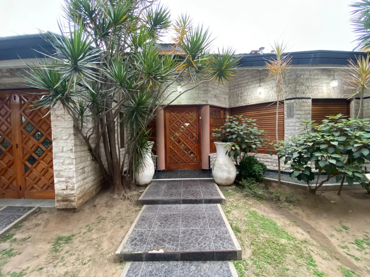 Venta Casa de Categoria 4 Dor Apto Credito  B°santa Clara de Asis