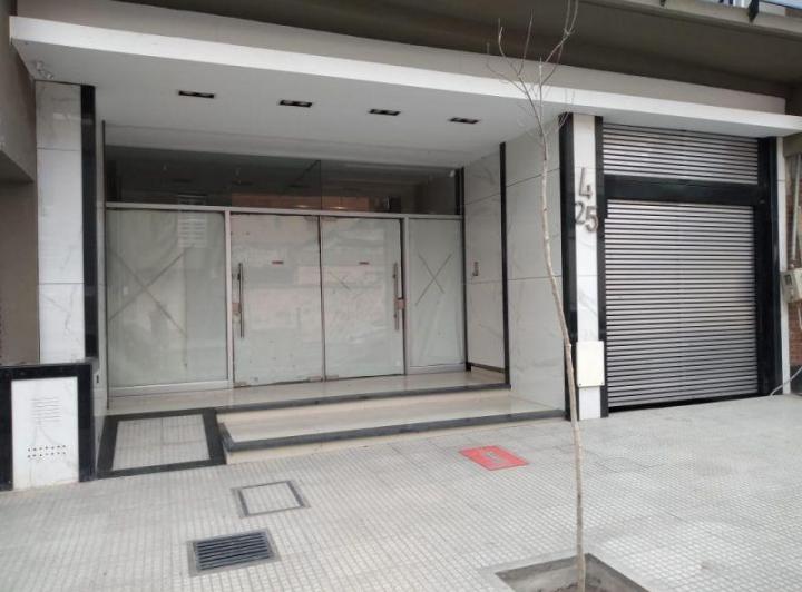 Local comercial · 48m²