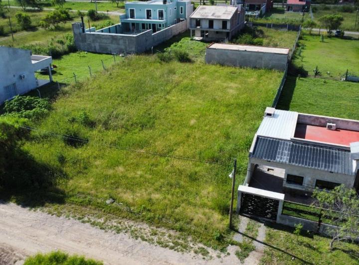 Terreno · 600m²
