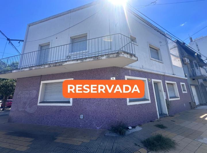Casa · 179m² · 4 Ambientes · 1 Cochera