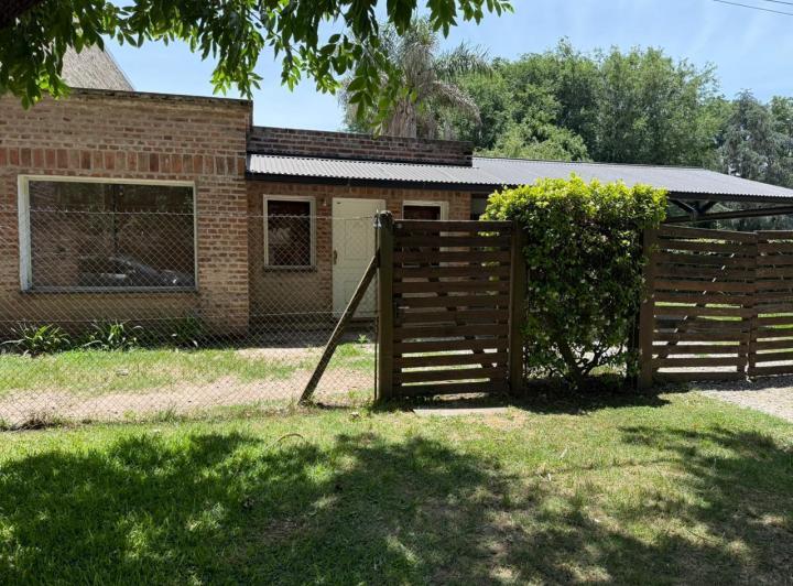 Casa · 60m² · 4 Ambientes · 1 Cochera