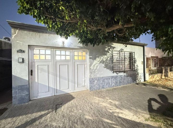 Casa · 108m² · 5 Ambientes · 1 Cochera