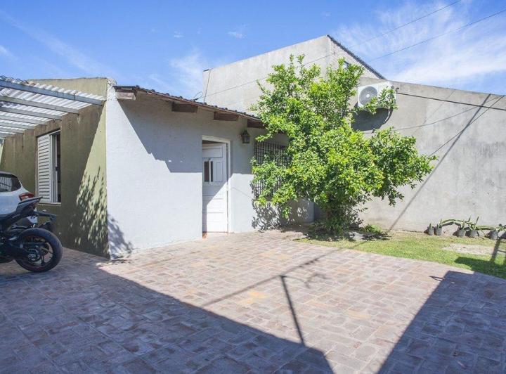 Casa · 129m² · 4 Ambientes · 1 Cochera