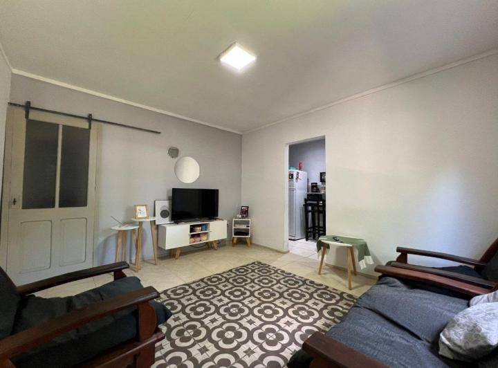 Casa · 108m² · 5 Ambientes · 1 Cochera