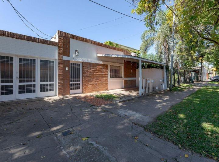 Casa · 125m² · 5 Ambientes · 1 Cochera