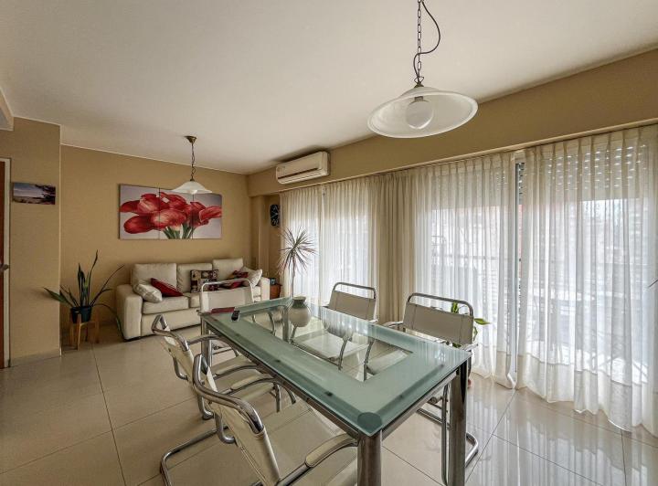 Departamento · 72m² · 4 Ambientes · 1 Cochera