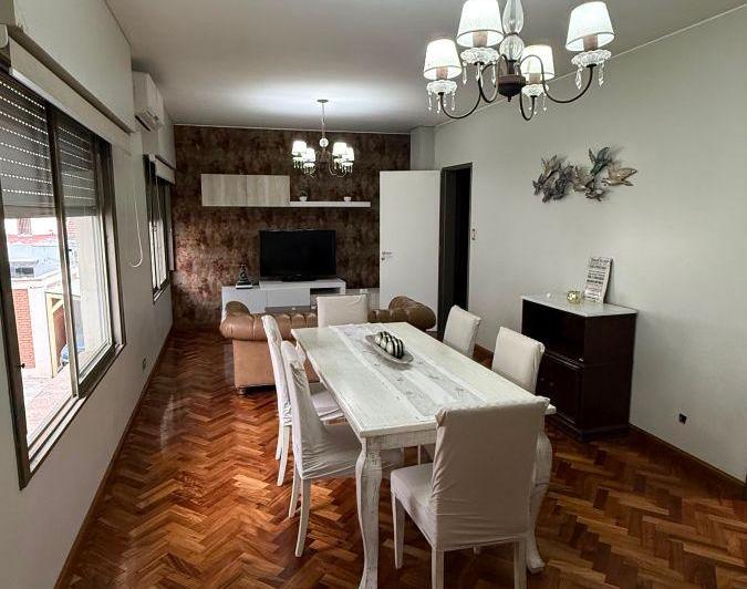 Departamento · 95m² · 4 Ambientes · 1 Cochera