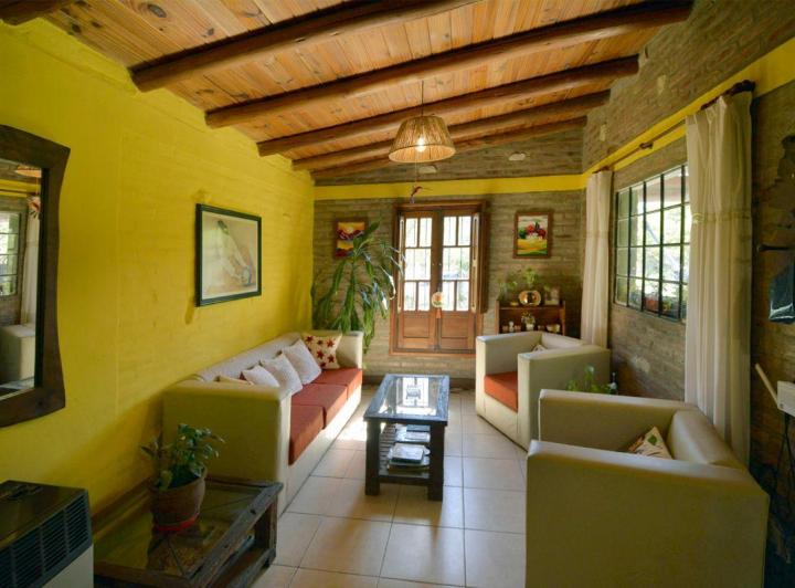 Casa · 170m² · 5 Ambientes · 1 Cochera