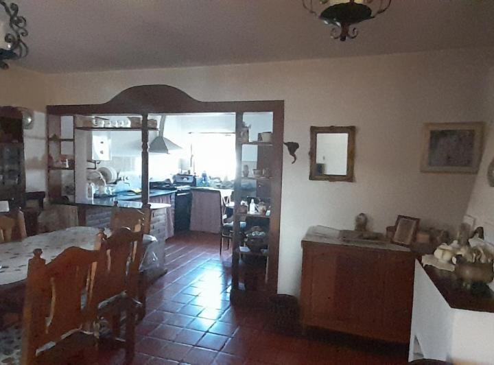 Casa · 154m² · 6 Ambientes · 1 Cochera
