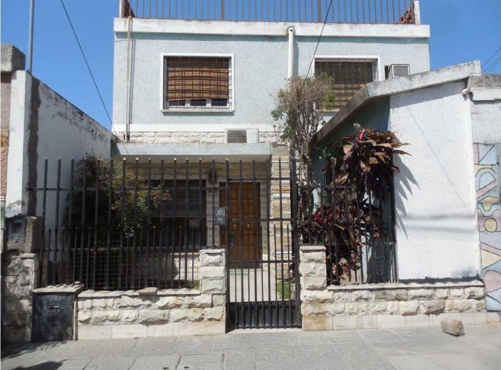 Casa · 177m² · 4 Ambientes · 1 Cochera
