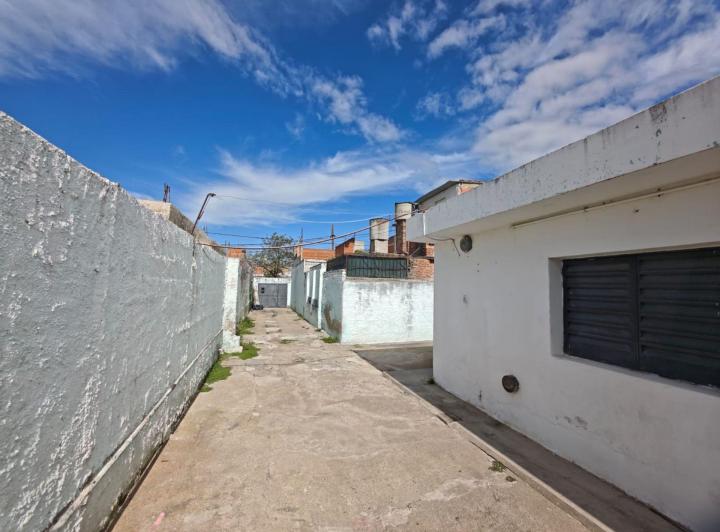 Casa · 60m² · 4 Ambientes · 1 Cochera