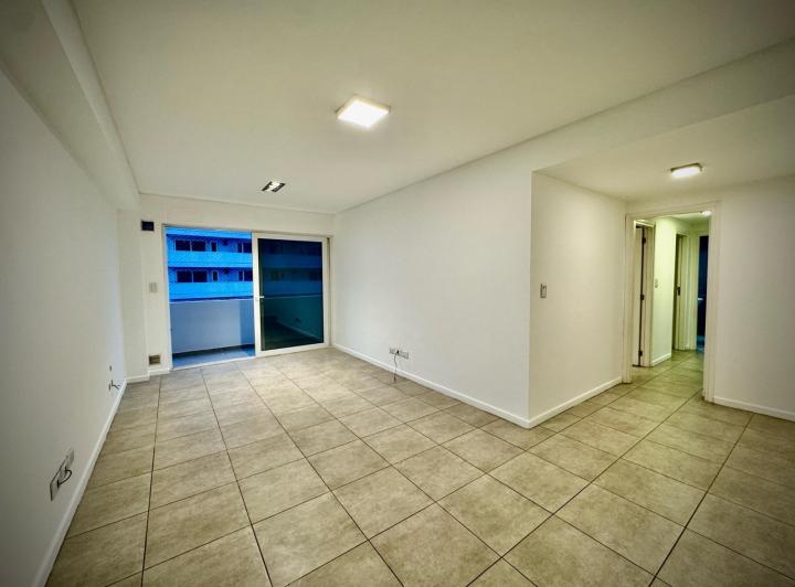Departamento · 98m² · 4 Ambientes · 1 Cochera