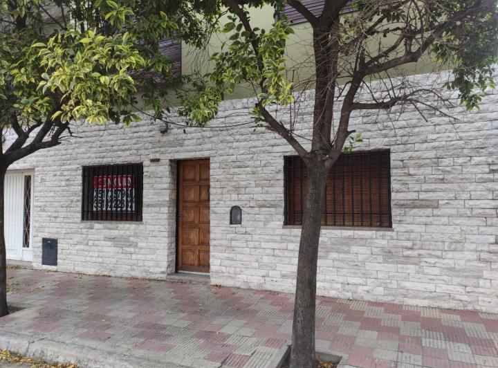 Casa · 150m² · 4 Ambientes
