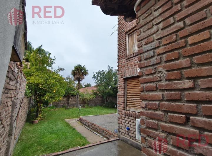 Casa · 326m² · 6 Ambientes