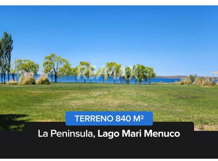 Terreno · 840m²