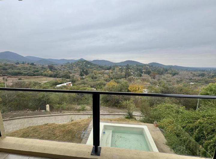 Casa · 137m² · 3 Ambientes