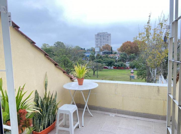 PH · 145m² · 6 Ambientes · 1 Cochera