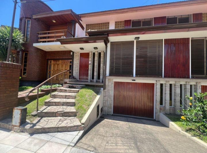 PH · 167m² · 5 Ambientes · 1 Cochera