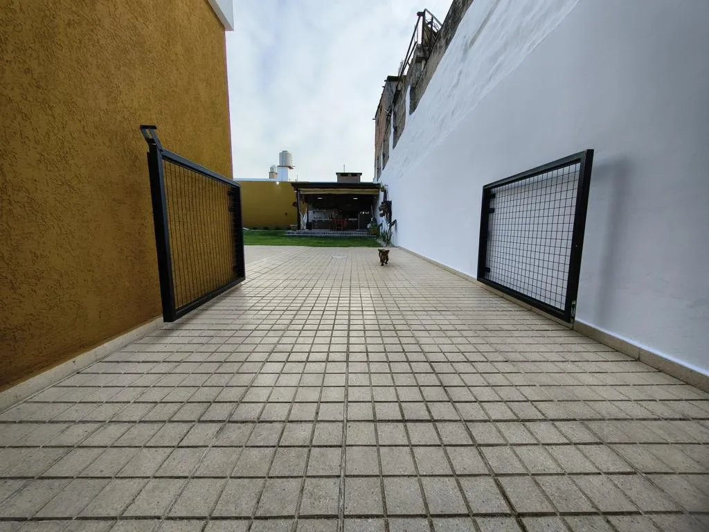 EXCELENTE CASA PARA LA VENTA EN BARRIO SAN VICENTE