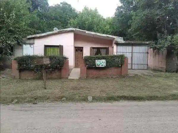 VENDO CASA DOS DORMITORIOS  MAS UN DEPARTAMENTO EN VILLA ANIMI LA GRANJA