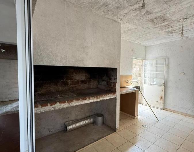 Casa · 85m² · 4 Ambientes · 1 Cochera