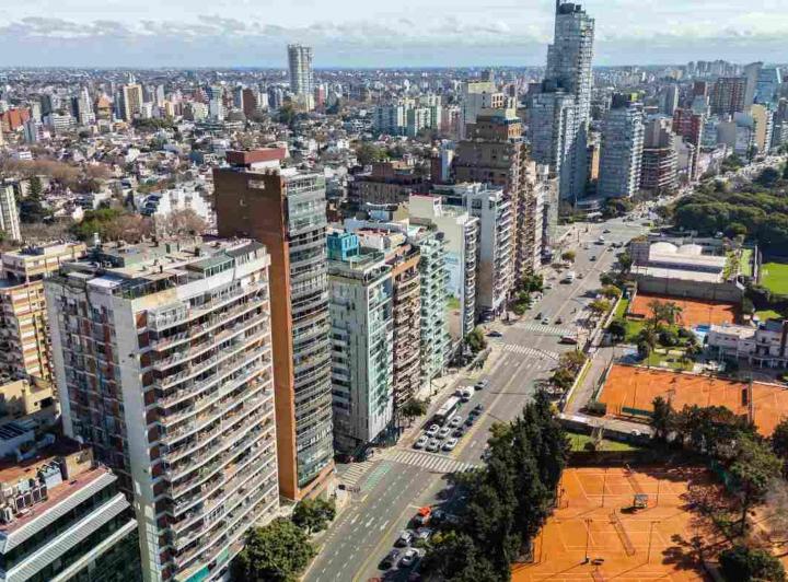 Departamento · 134m² · 6 Ambientes · 1 Cochera