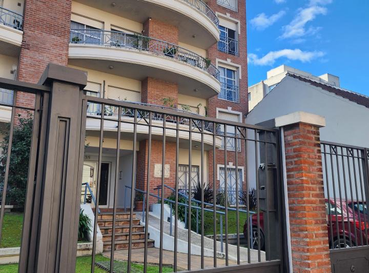 Departamento · 70m² · 4 Ambientes