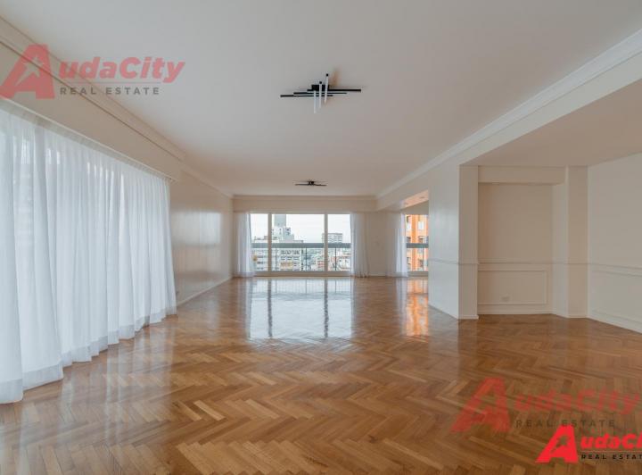 Departamento · 250m² · 5 Ambientes · 2 Cocheras