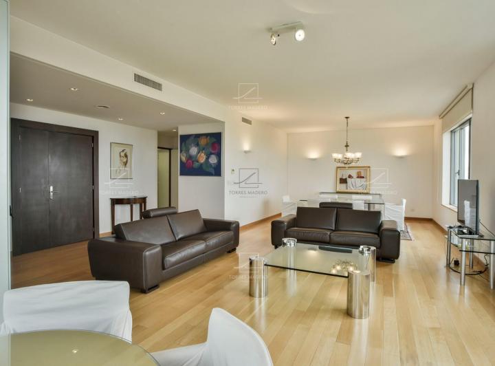 Departamento · 190m² · 3 Ambientes · 1 Cochera