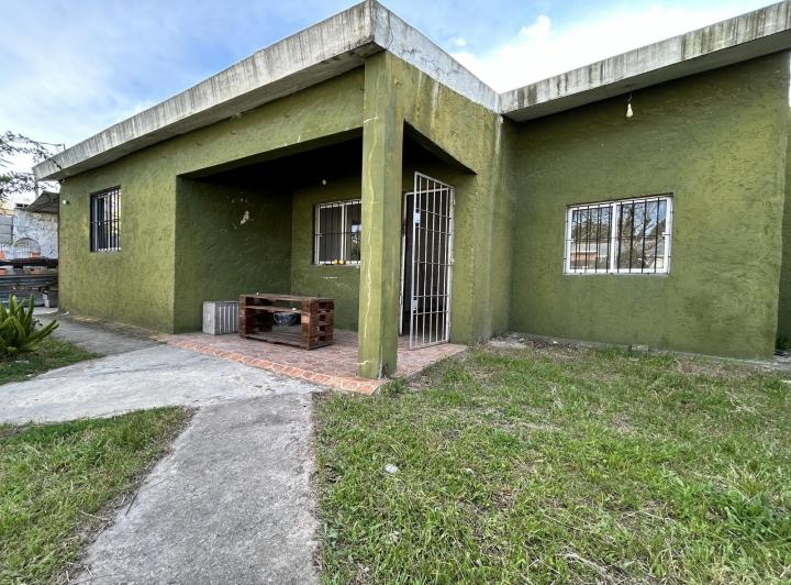Casa · 250m² · 4 Ambientes · 1 Cochera