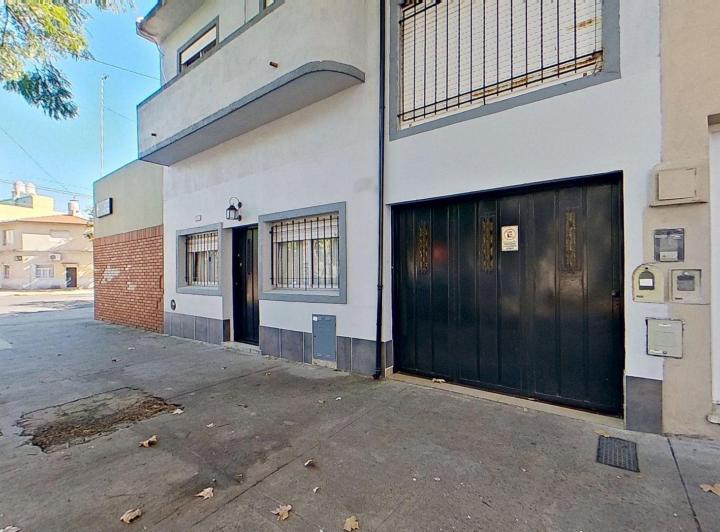 Casa · 100m² · 5 Ambientes