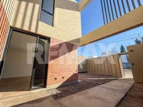 Casa en Venta en Neuquén, Confluencia