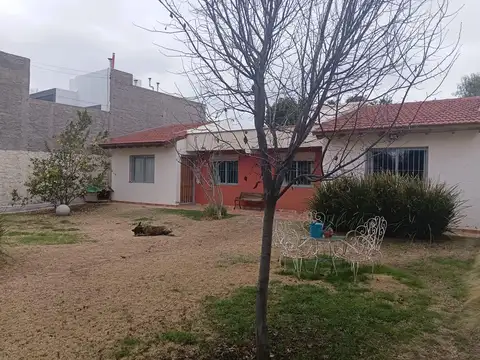 Casa en Venta en Villa Nueva de Guaymallen, Guaymallén