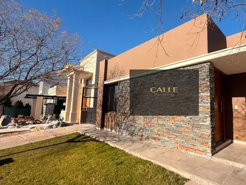 Casa en Venta en Lujan de Cuyo, Luján de Cuyo