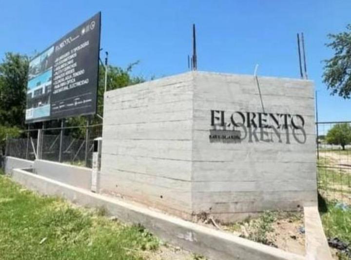 Casa · 97m² · 4 Ambientes · 2 Cocheras
