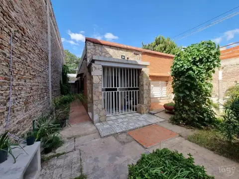 Casa en Venta en Triangulo, Rosario