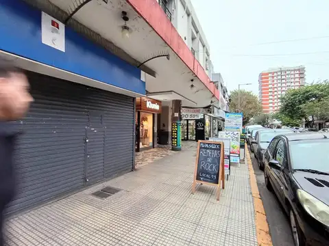 Local en Alquiler en Villa del Parque, CABA