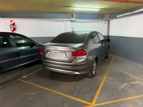 Cochera en Venta en Villa Urquiza, CABA