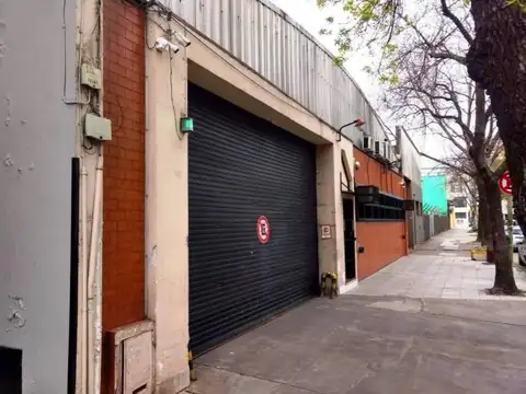 Galpón en Venta en Villa Ortuzar, CABA