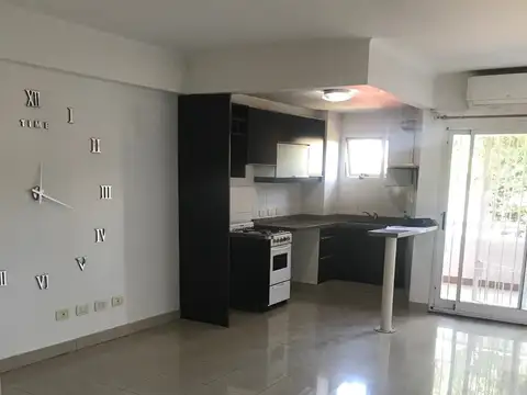 Departamento en Alquiler en Villa Pueyrredon, CABA