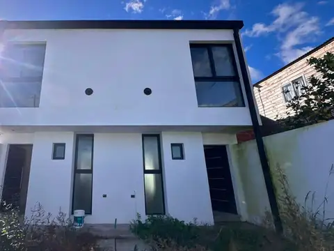 PH en Venta en Villa Elvira, Partido de La Plata