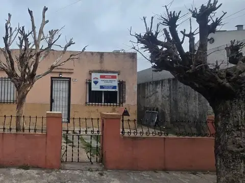 Casa en Venta en Isidro Casanova, Partido de La Matanza