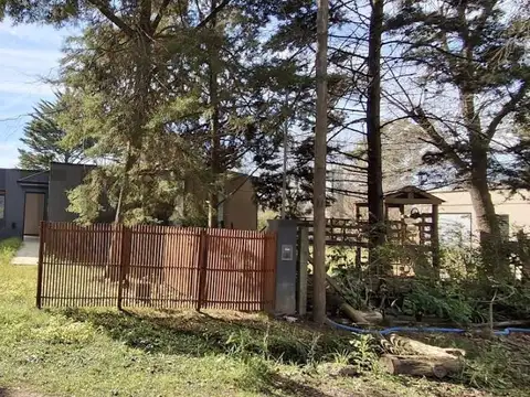 Casa en Venta en Villa Parque Sicardi, Partido de La Plata