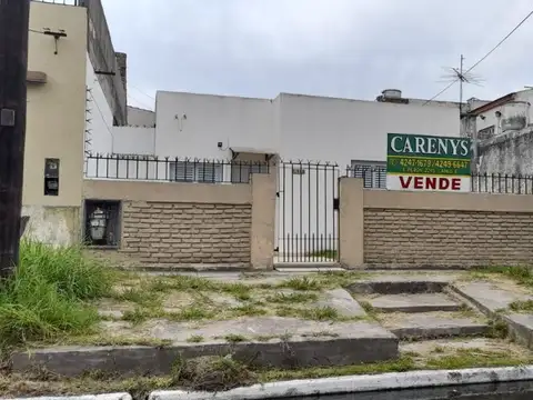 Casa en Venta en Lanus Este, Lanus
