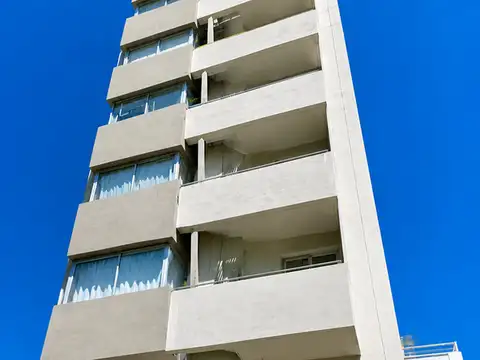 Departamento en Alquiler en Zona Universidades Bosque, La Plata