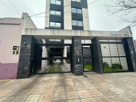 Cochera en Venta en Lanus Oeste, Lanus